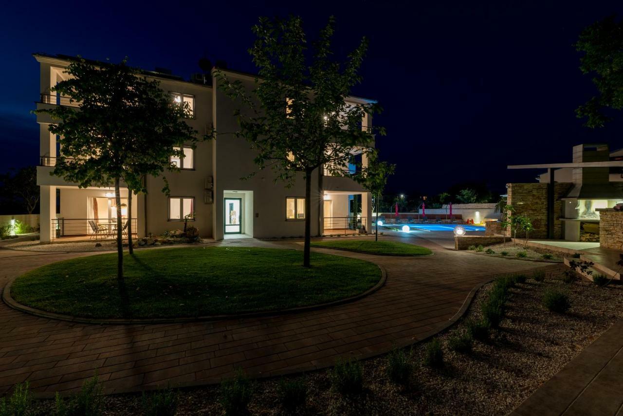 Villa Anja 1St Floor Peroj Dış mekan fotoğraf