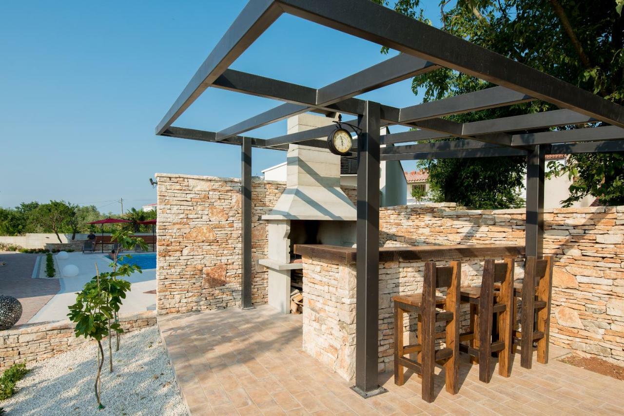 Villa Anja 1St Floor Peroj Dış mekan fotoğraf