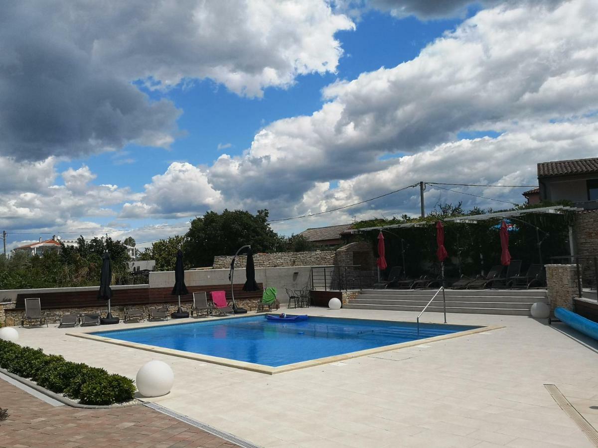 Villa Anja 1St Floor Peroj Dış mekan fotoğraf