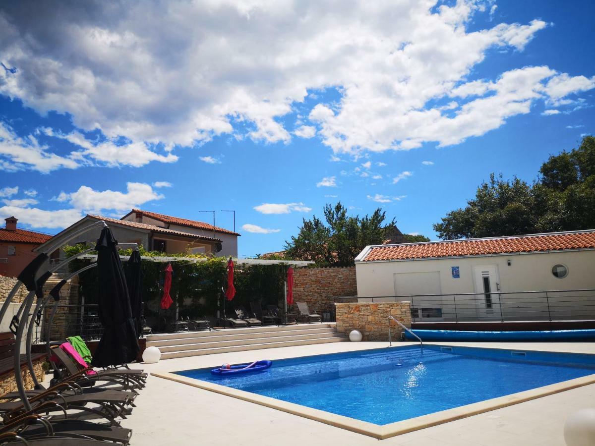 Villa Anja 1St Floor Peroj Dış mekan fotoğraf